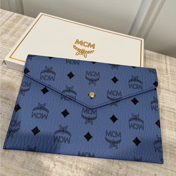 MCM Blue and Black Monogram Envelope Clutch with Box NWT - Picture 1 of 5